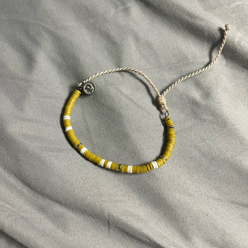 Yellow beaded pura vida bracelet